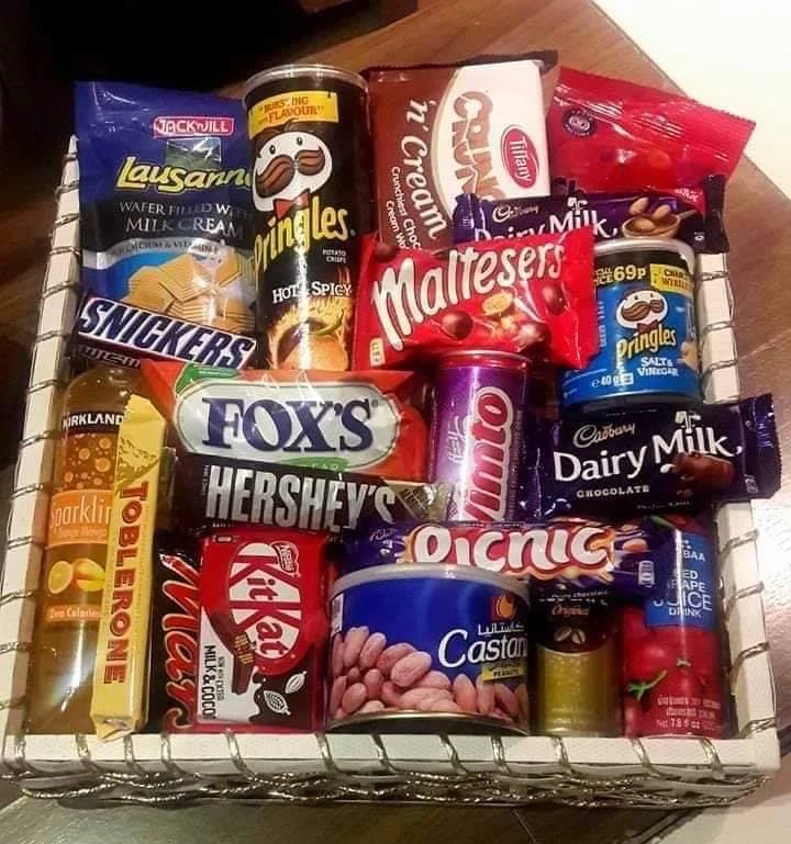 Large Chocolates And Cookies Basket Giftinday Send Large Chocolates And Cookies Basket Giftinday