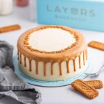 2.5 lbs Lotus Cake By Layers | Giftinday