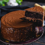 2.5lbs ferraro classic cake