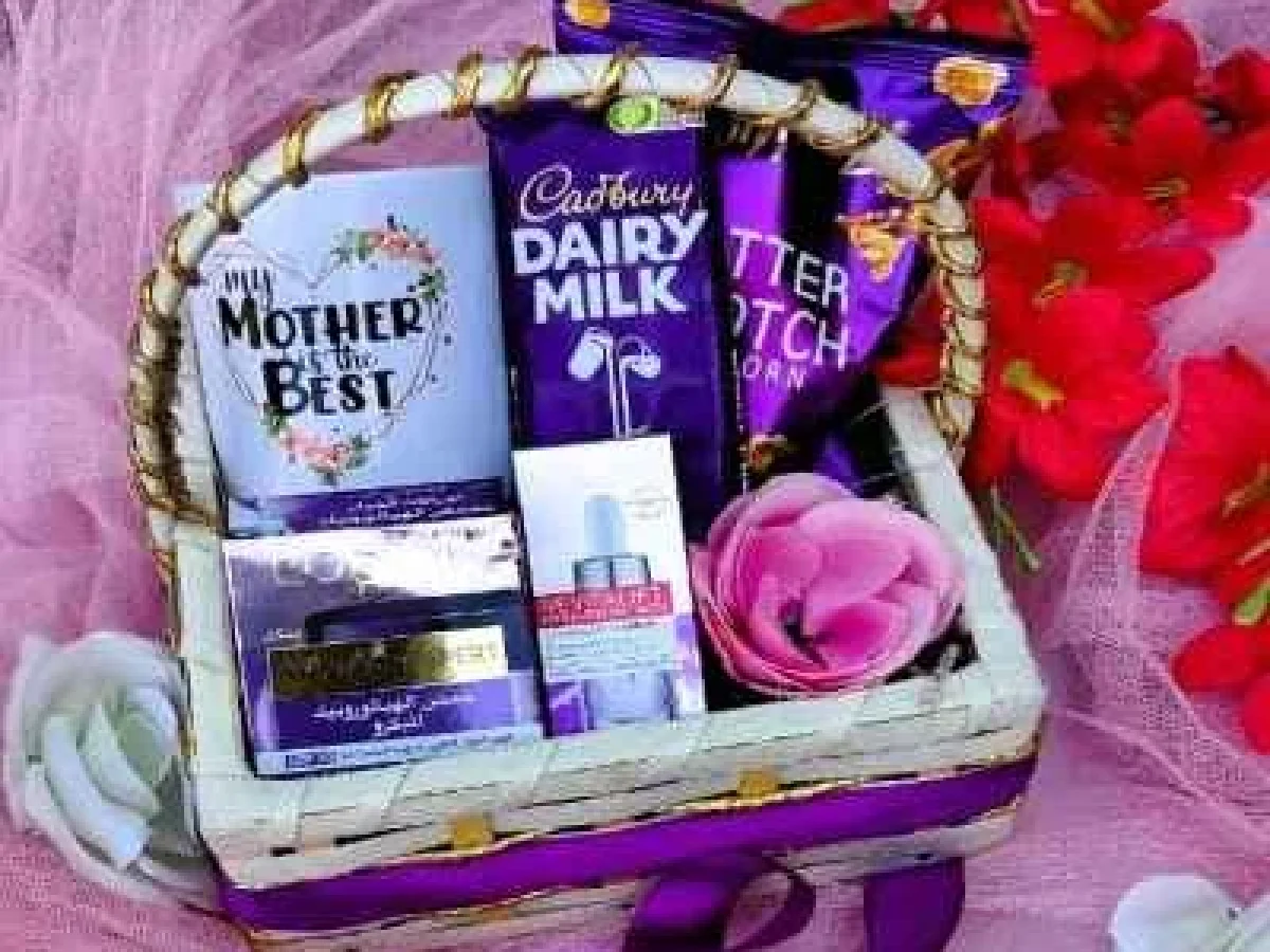 send gift basket for mom send mothers day gifts to pakistan
