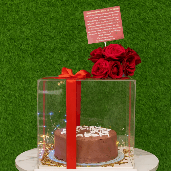 Cake With Acrylic Box
