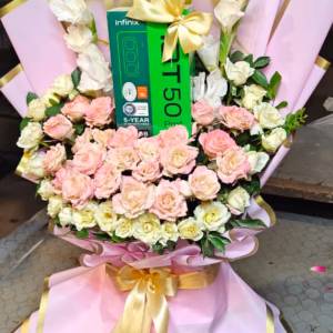 Mobile Gift Bouquet With Roses