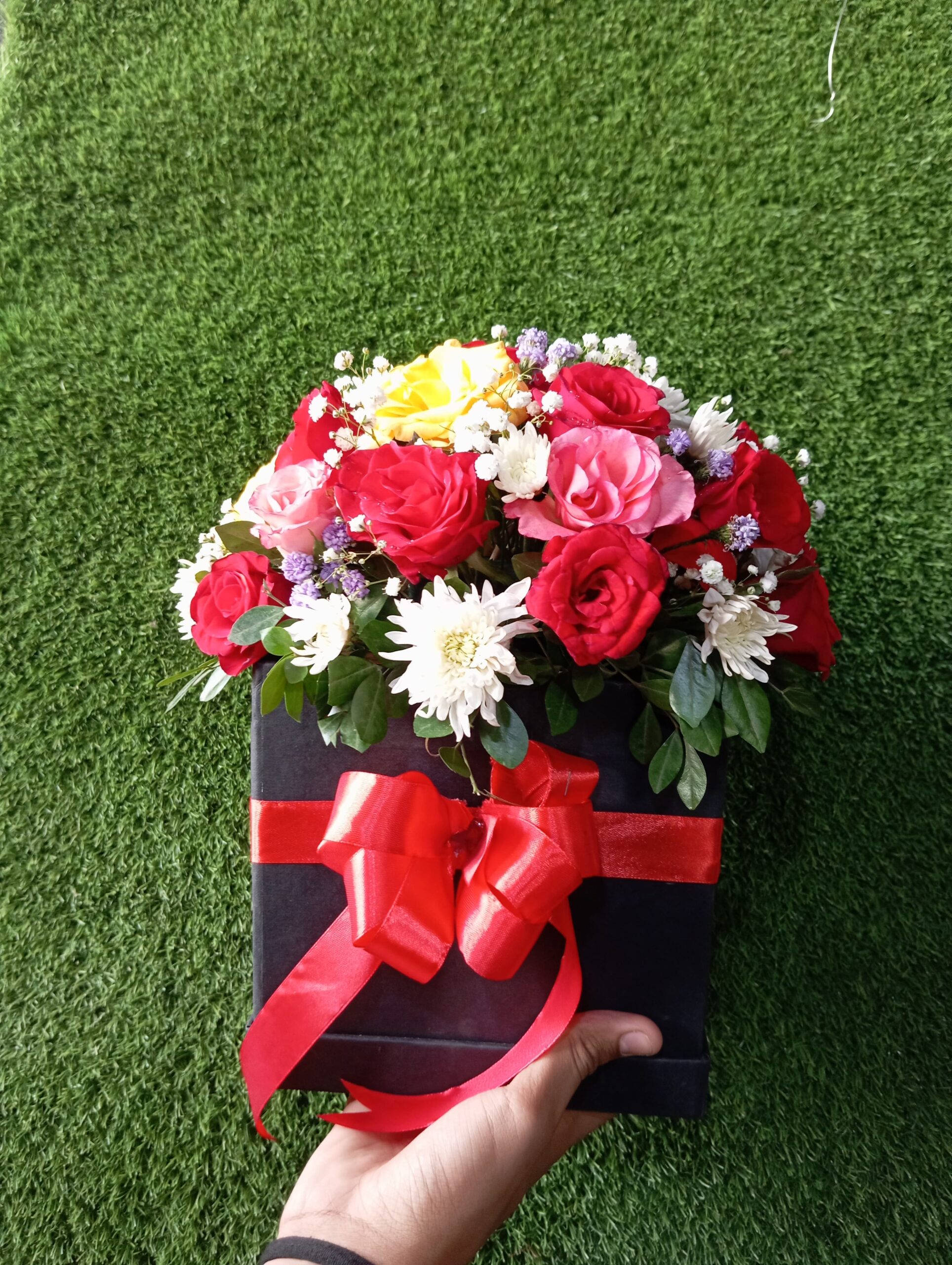 Mix roses Box Beautiful Send Mix roses Box Beautiful