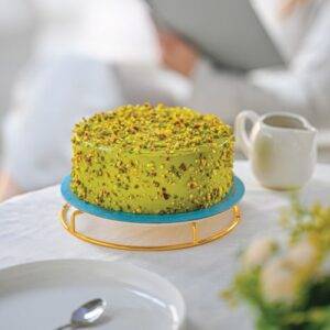 2.5 lbs Pistachio Cake by layers