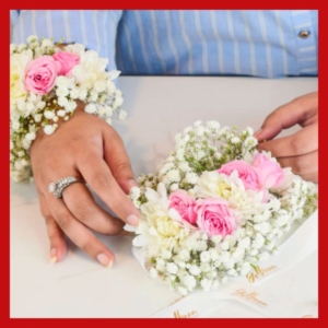 Pink Roses With Gipso Gajray