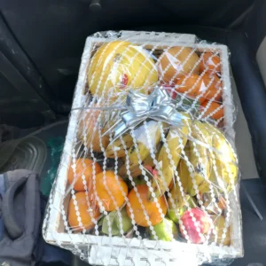 Send Fruit basket in try 8kg Giftinday