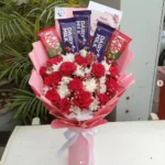 Send Red Roses With Daisy