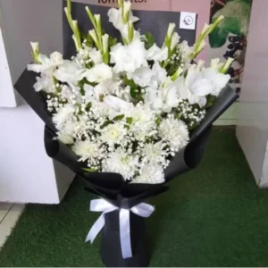 Send White Daisy With White Glads