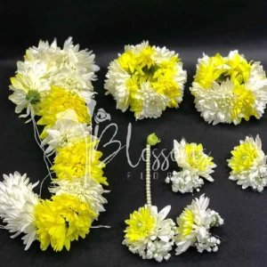 Send Yellow Daisy Jewelry Set